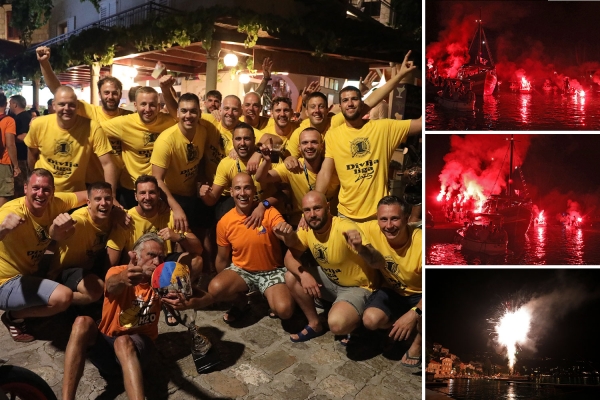 "Narančasta je najbolja.." - Doček prvaka u Mlinima; Festa, bakljada, vatromet (FOTO/VIDEO)