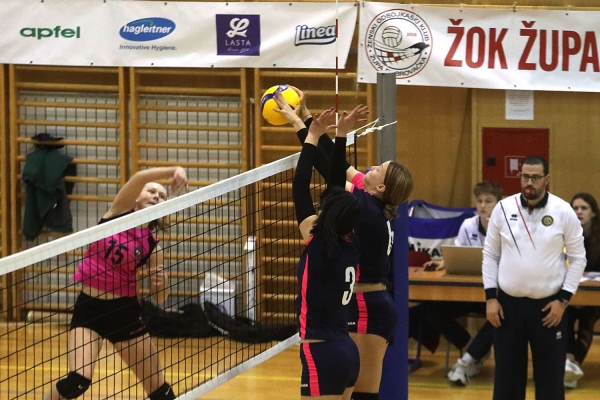 Župske odbojka&scaron;ice nakon pet setova na Mljekari slavile protiv ŽOK Ribola Ka&scaron;tela II (FOTO)