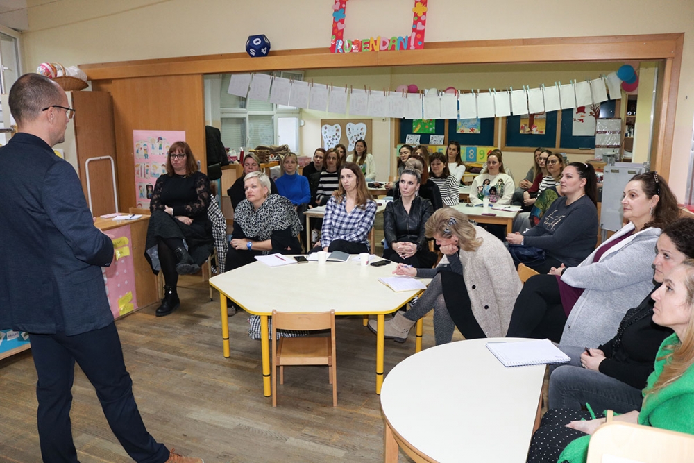 Stručna edukacija "Predrasude i rad s djecom" u Dječjem vrtiću "Župa dubrovačka"