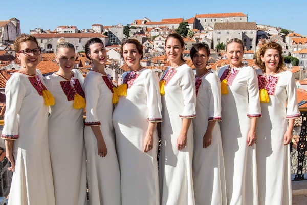Ženska klapa FA Linđo u srijedu u atriju Kneževa dvora slavi dvadeseti rođendan