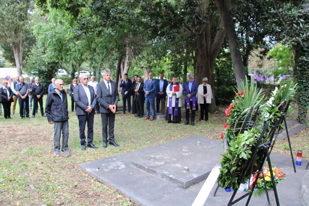 Povodom 79. obljetnice Bleibur&scaron;ke tragedije i Križnog puta položeni vijenci na Boninovo i Domobranskom groblju