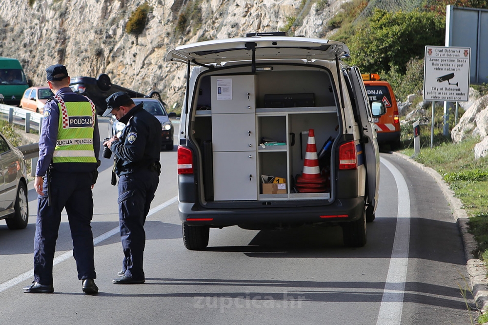 U proteklom tjednu 11 prometnih nesreća s ozlijeđenima, u jednoj nesreći smrtno stradale dvije osobe
