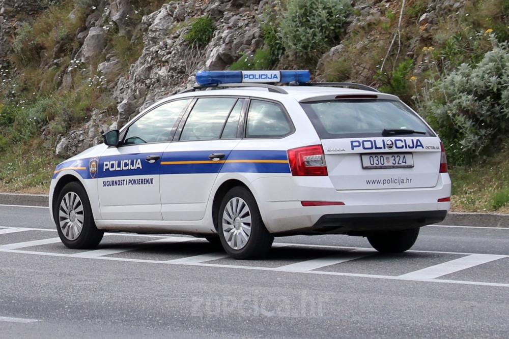 &Scaron;koda Octavia koja je sinoć ukradena u Kuparima, jutros pronađena kod Neuma