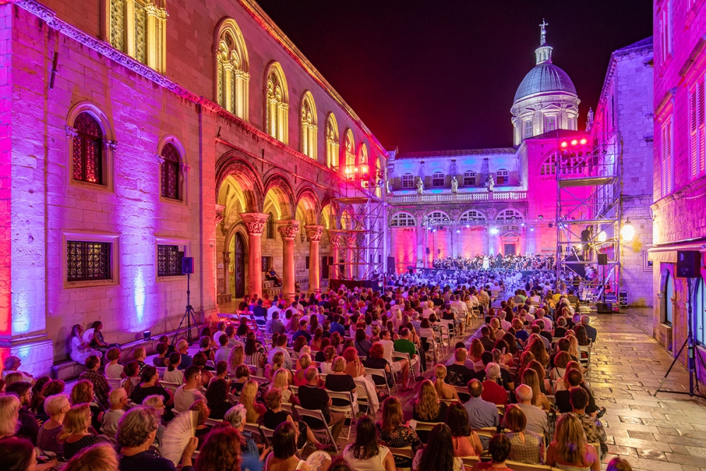 Veliki zavr&scaron;ni Opera gala koncert ispred Katedrale  za kraj 76. festivalske sezone