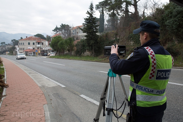 Tijekom dana&scaron;njeg dana i noći akcija pojačanog nadzora prometnih prekr&scaron;aja &bdquo;četiri ubojice u prometu&ldquo;