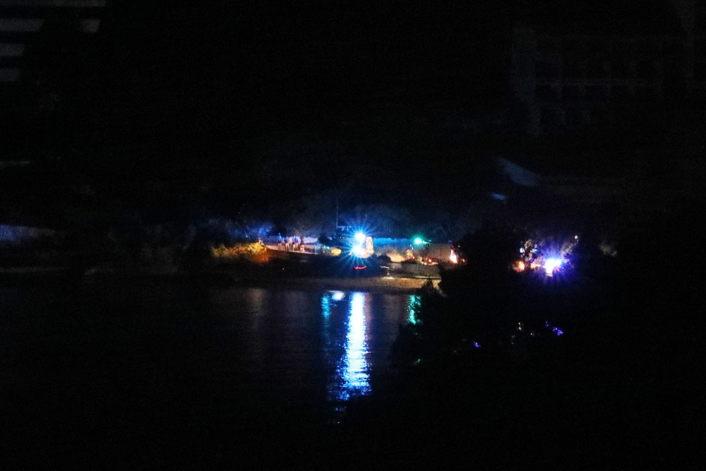 Nesvakidašnja prometna nesreća u Kuparima, automobil upao u korito ušća rijeke Tarante