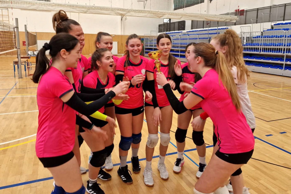 Odbojka&scaron;ice &Scaron;kolskog kluba Brenum O&Scaron; Župa dubrovačka prvakinje Županije za uzrast 7.- 8. razreda (FOTO)