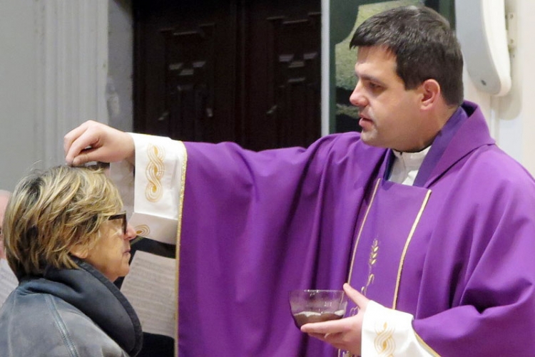 Počinje Korizma, Pepelnica - Čista srijeda dan posta i nemrsa