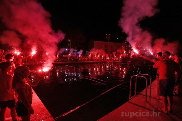 Večeras u Mlinima; Funova srca - proslava 35 godina FUN H2O-a uz Giuliana i Diktatore