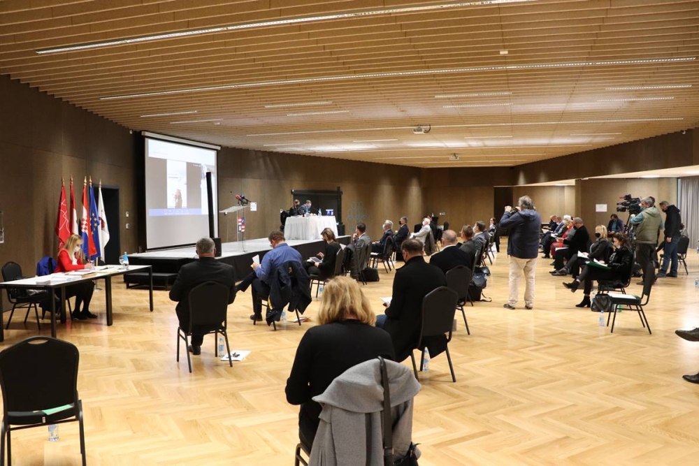 Jednoglasno izabrani županijski laureati, nagrada za životno djelo redatelju i književniku Stijepu Mijoviću Kočanu