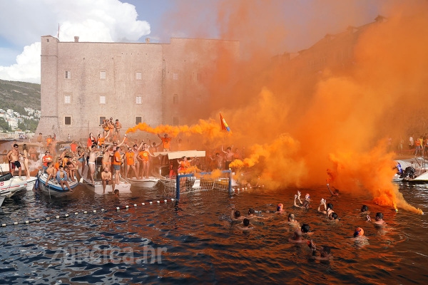 Narančastima četvrto srebro; Kokoti nadigrali Fun H2O i vratili pehar u Grad (FOTOGALERIJA)