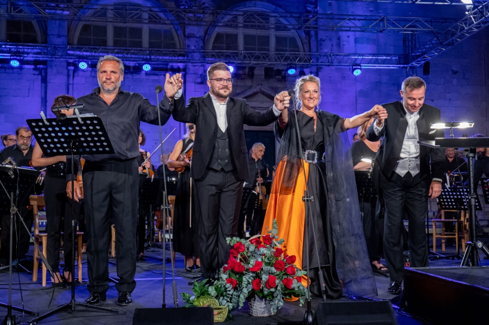 Operne zvijezde i simfoničari uz maestra Repu&scaron;ića u veličanstvenoj zavr&scaron;nici festivala (FOTO)