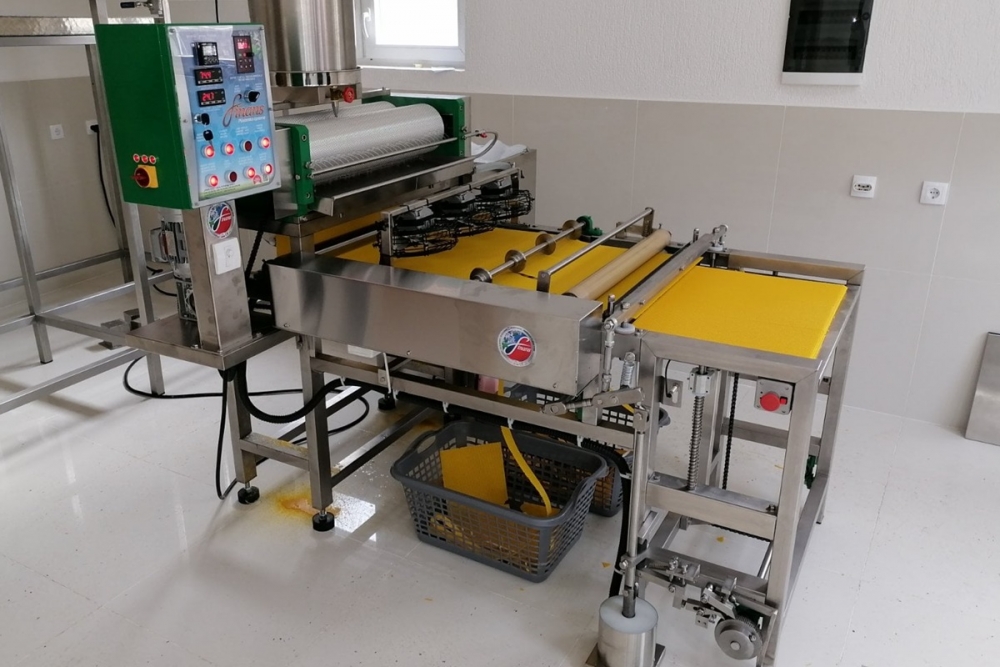 Pčelarska udruga Rusmarin uz pomoć županije nabavlja Liniju za proizvodnju satnih osnova od prirodnog voska