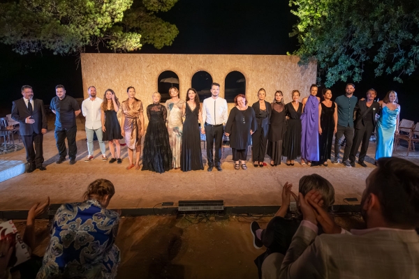 Dramski program 74. Igara; Uz suze i pohvale premijerno izveden Vidi kako Lokrum pere zube