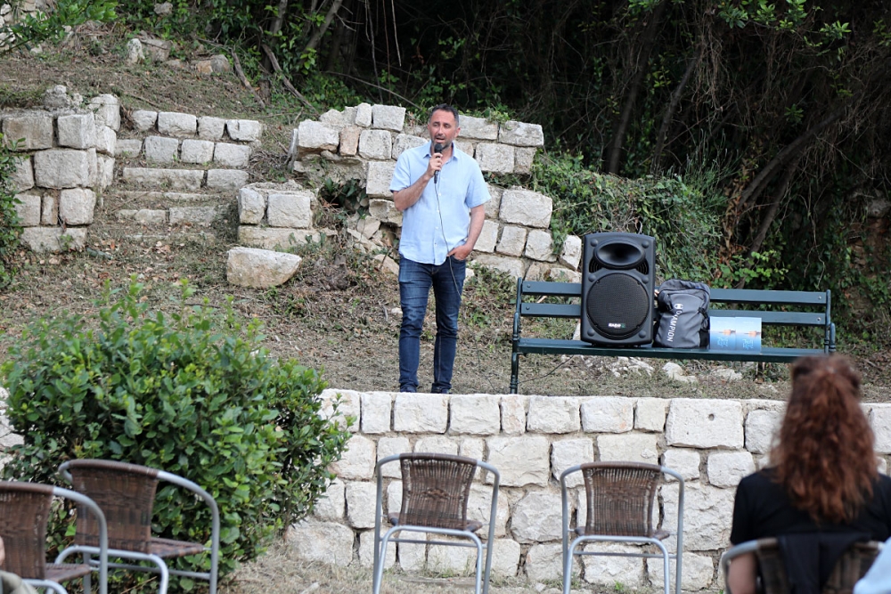 Od danas na Župčici; Feljton Vedrana Mezeija - Crtice iz župske povijesti u sedam nastavaka