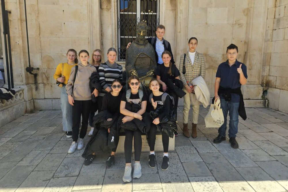 Županijska Smotra LiDraNo 2025.; Dramska skupina župske &scaron;kole predložena za državnu smotru