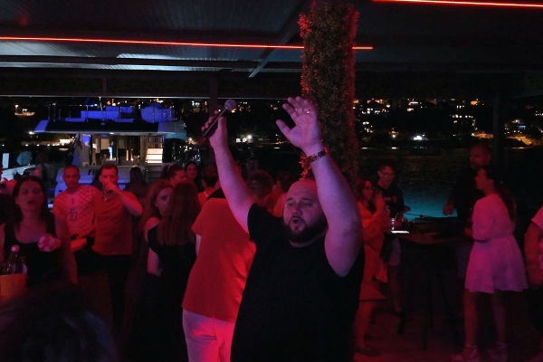 ŽuTV; Branko Medak na Mulu, zagrijavanje pred utakmicu reprezentacije (VIDEO)