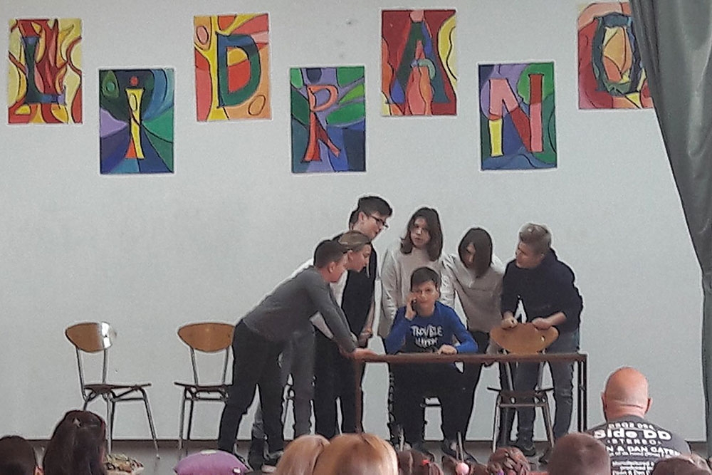 Međuopćinska smotra Lidrano; Dramska grupa predmetne nastave župske &scaron;kole ide na Županijsku smotru