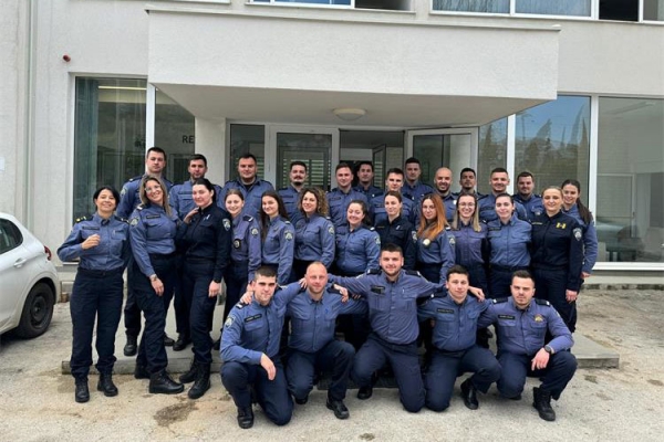 U Kuparima zavr&scaron;io tečaj Granične policije; Polaznici iz pet policijskih uprava uspje&scaron;no obučeni za rad na granici