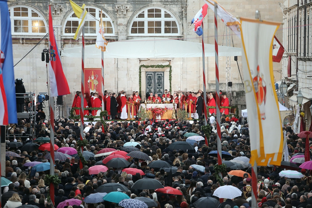 Biskup Vidović na misi Feste sv. Vlaha: Proma&scaron;eno je častiti sv. Vlaha, a ne slijediti primjer njegova života