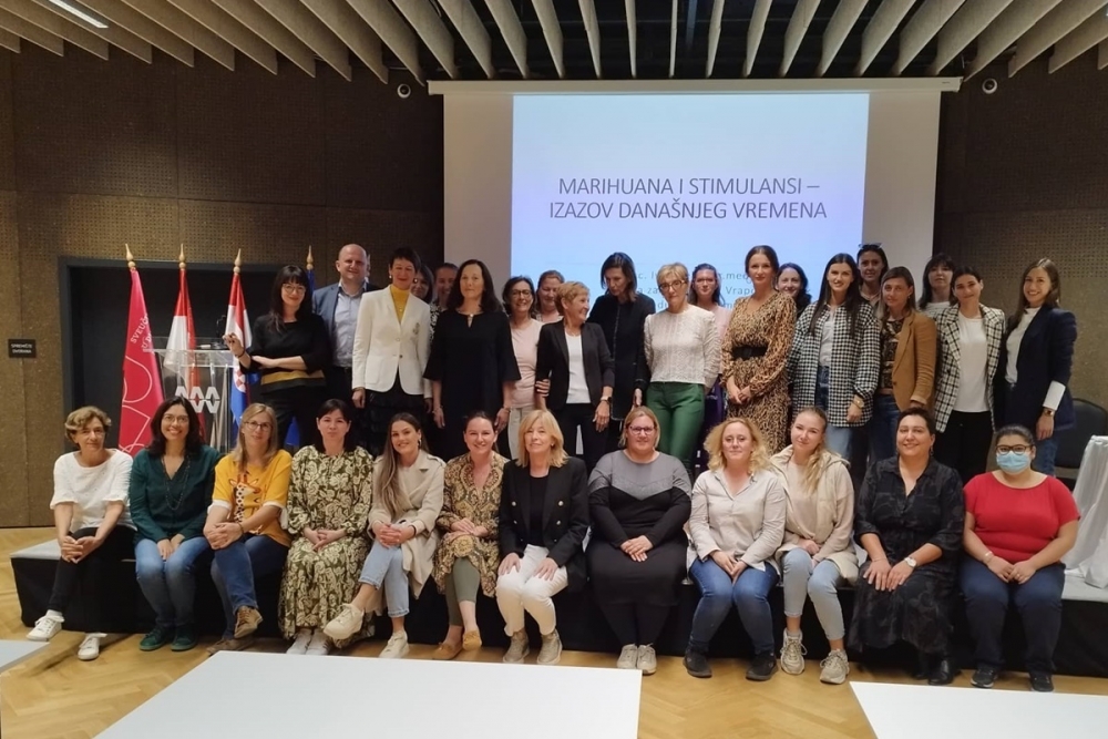 Edukativna predavanja za stručne suradnike i nastavnike o prevenciji ovisnosti
