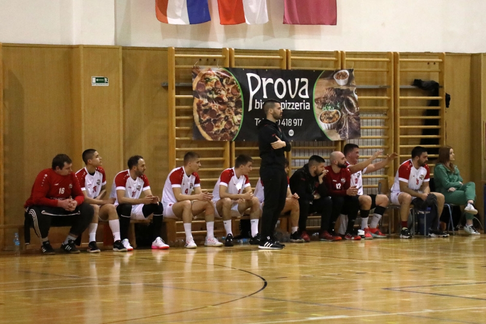 Lo&scaron;a večer za Ardiaei; Poraz od Hrvatskog dragovoljca iz Dugog Rata na Mljekari