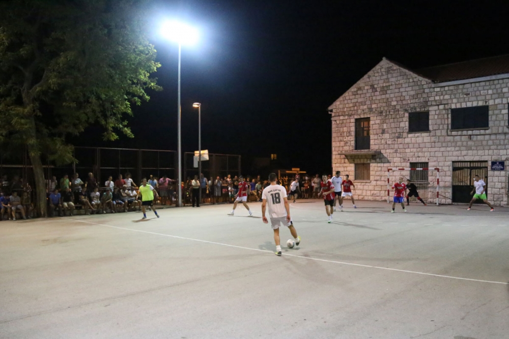 Stožer civilne za&scaron;tite Općine - Zabranjeno kori&scaron;tenje svih dječjih igrali&scaron;ta i sportskih terena