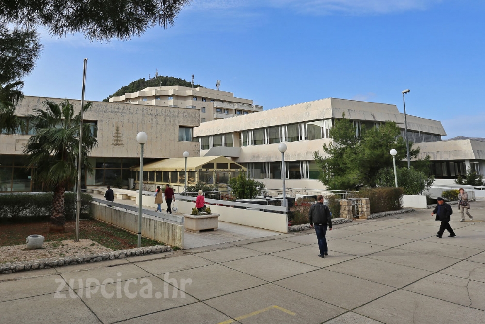 Zbog gripe od danas zabranjene posjete pacijentima na svim odjelima Opće bolnice Dubrovnik