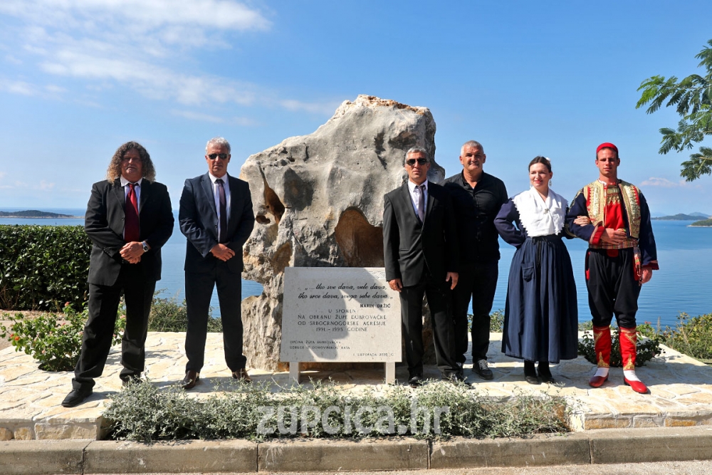 Nardelli s predstavnicima braniteljskih udruga o budućem projektu Spomen sobe poginulima u Domovinskom ratu