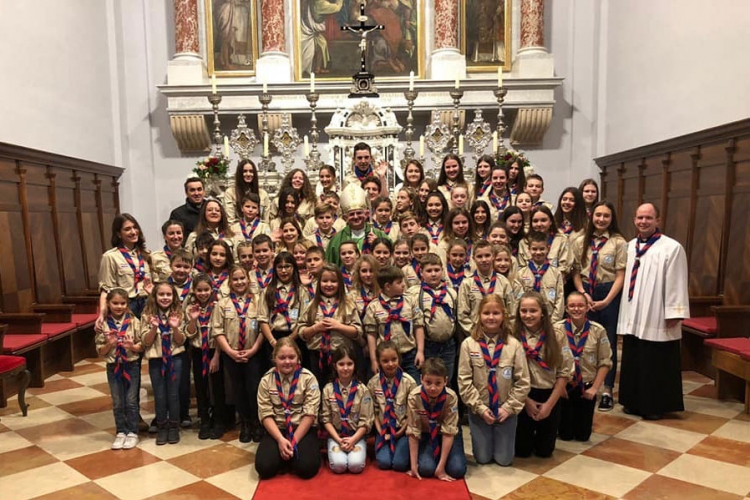 Skauti odreda Gospe od obrane iz Mandaljene dali prisegu i obnovili svoja obećanja