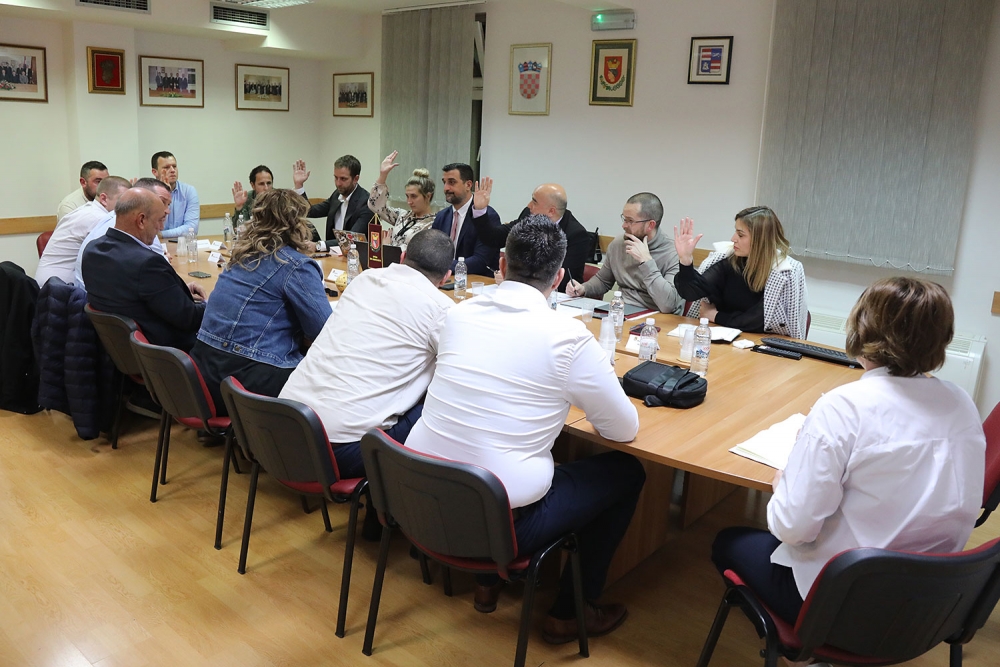 U petak 9. sjednica Općinskog vijeća; Prvi rebalans općinskog proračuna i odluka o zaduživanju za kupnju zgrade ex. Mercator