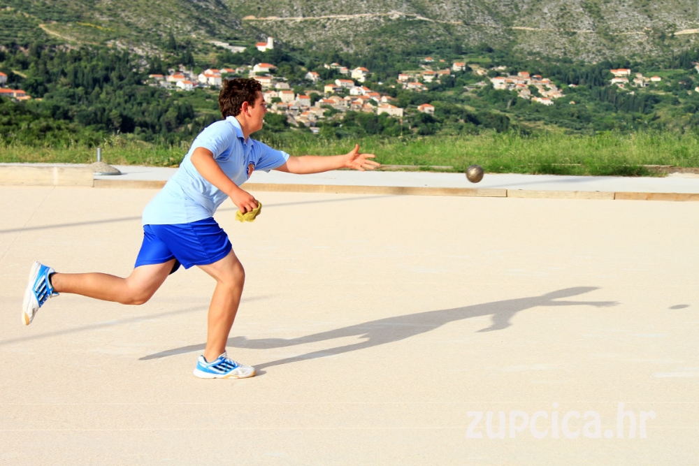 Boćarski kamp za kadete i juniore, za početnike i ostale mlade boćare na Donjem Brgatu
