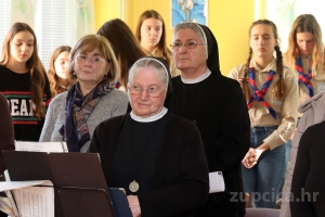 Časne sestre Služavke Maloga Isusa nakon 81 godinu odlaze iz Župe Mandaljena