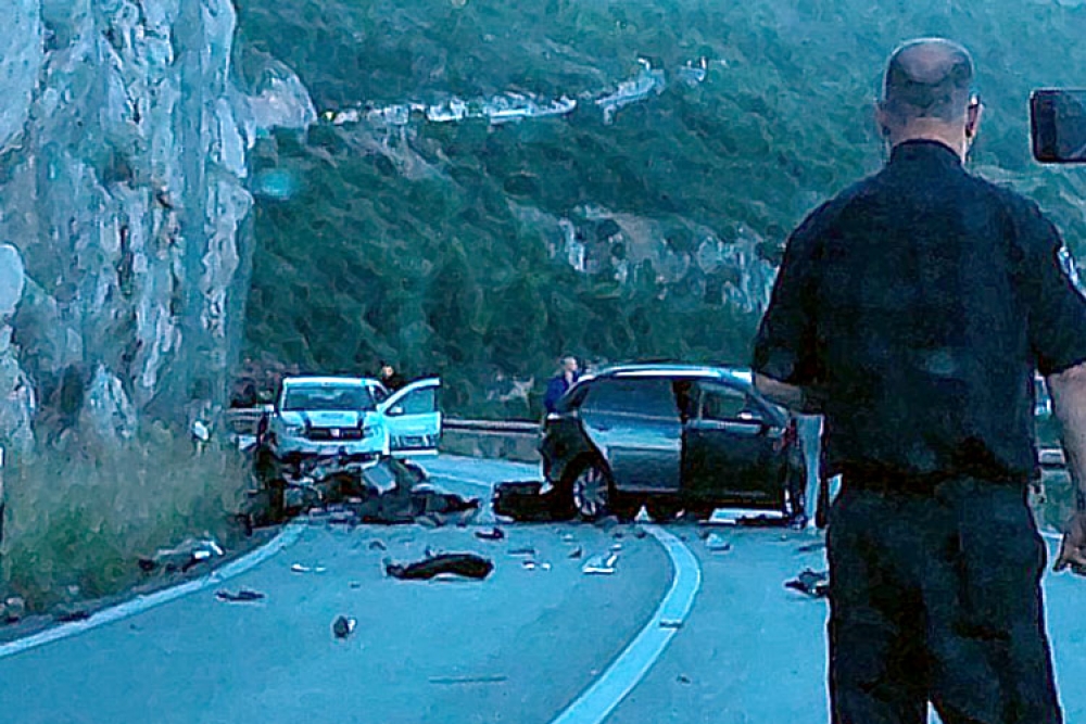 Te&scaron;ka prometna nesreća, zatvorena magistrala povi&scaron;e Grada, vozi se preko Brgata i Komolca