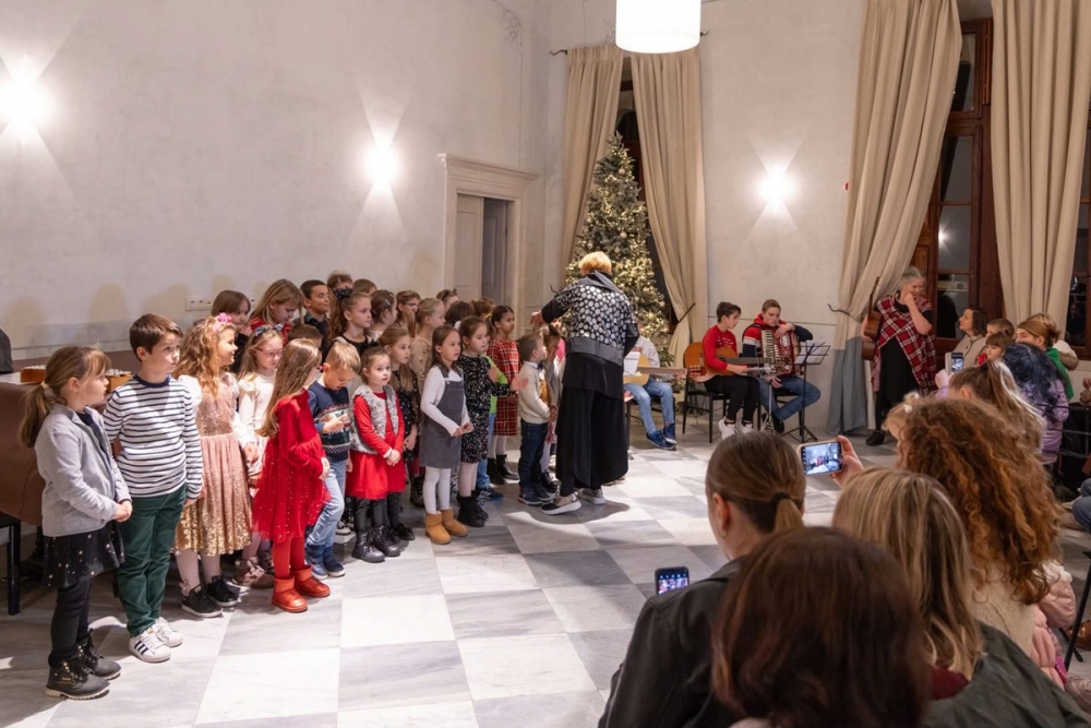 Dubrovački muzeji u suradnji s Dječjim zborom Dubrovnik; "Kolende i božićne pjesme" u Kabogi