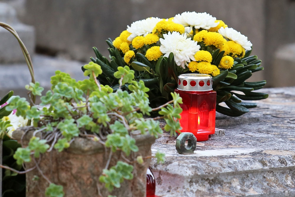 Blagdan Svih Svetih - Prisjećamo se svih dragih nam ljudi kojih vi&scaron;e nema među nama