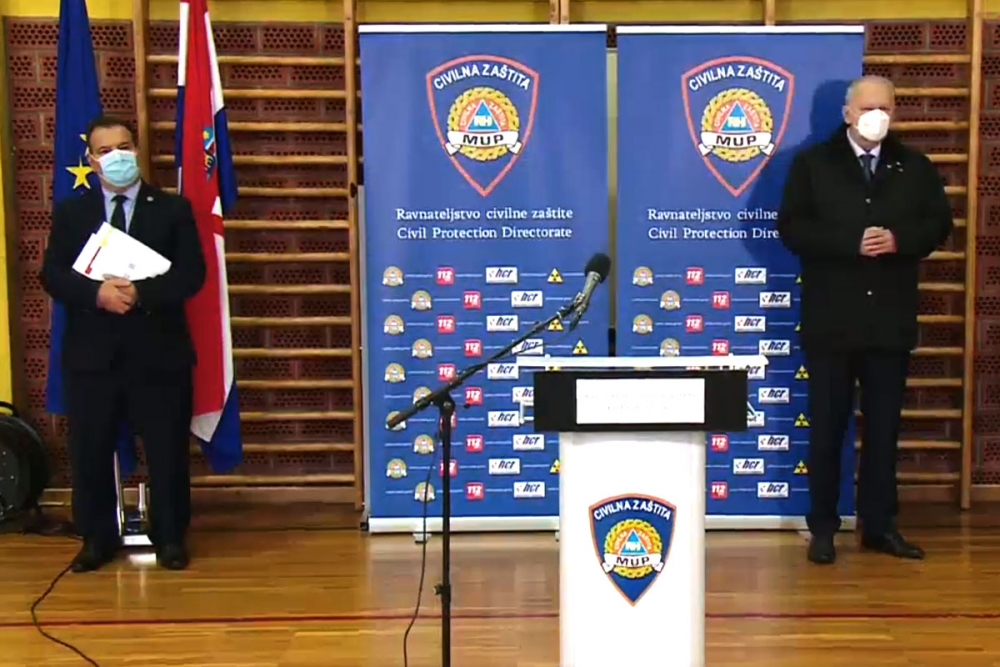 U Hrvatskoj danas od 7803 testiranih 1467 novih pozitivnih na koronavirus, na respiratoru 167 pacijenata