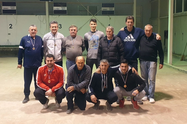 U organizaciji BK Župa dubrovačka HE u Srebrenom odigran Božićni boćarski turnir parova