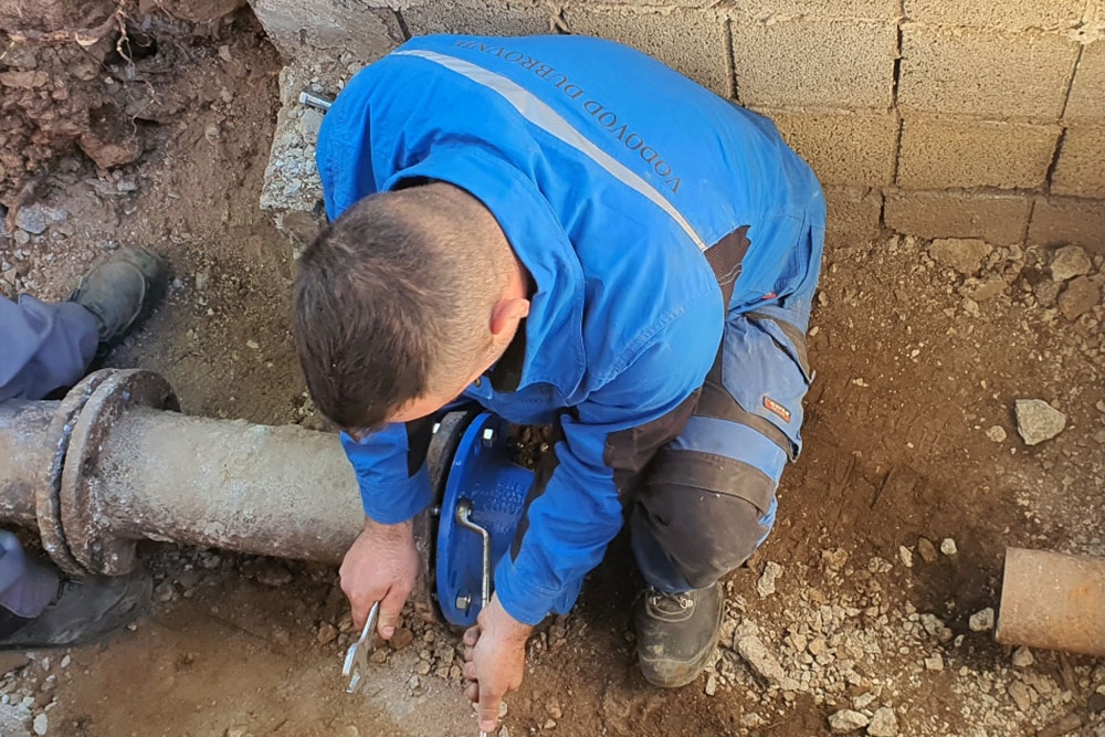 Radovi na vodoopskrbnoj mreži; Sutra bez vode Ulica kod svetog Luke i dio Bra&scaron;ine