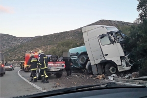 Te&scaron;ka prometna nesreća u Banićima, poginula jedna osoba - Promet magistralom zatvoren