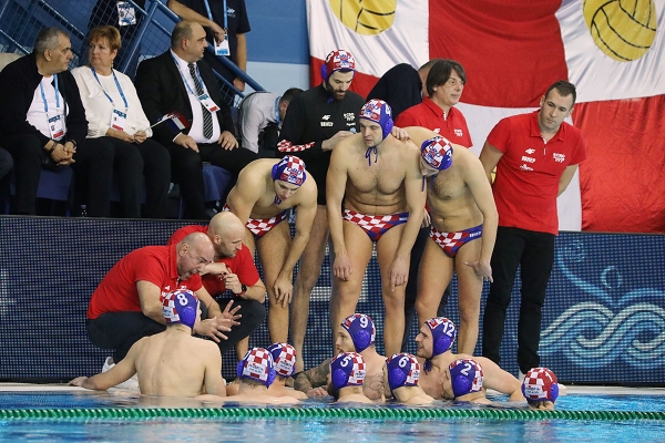 Hrvatska u finalu; Barakude dobile i Mađare, za zlato u utorak protiv &Scaron;panjolske
