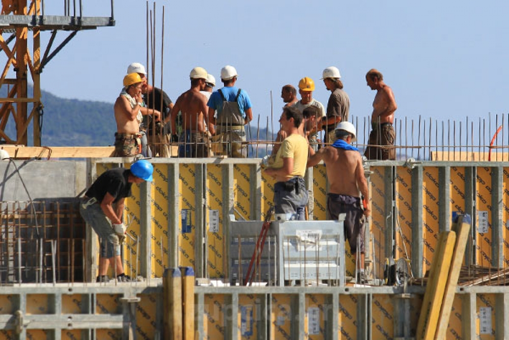 Čestitamo Vam Međunarodni praznik rada - Spomendan borbe za radnička prava