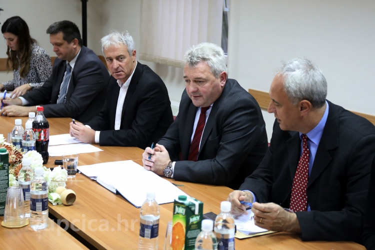 Općinsko vijeće sutra o visini pau&scaron;alnog poreza po krevetu i smje&scaron;tajnoj jedinici