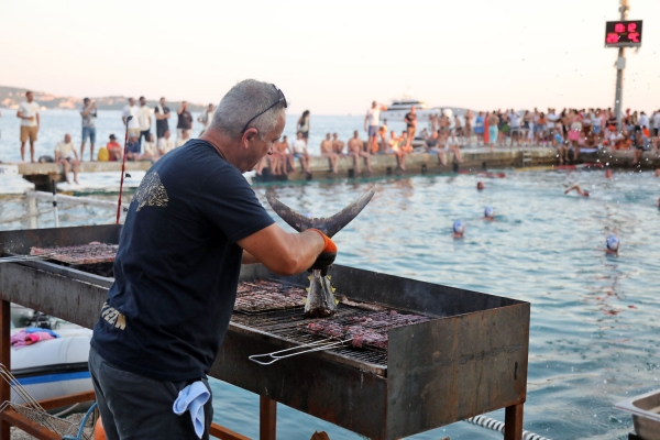 Ribarska večer - Tuna party &Scaron;portsko ribarskog kluba Felun (VIDEO)