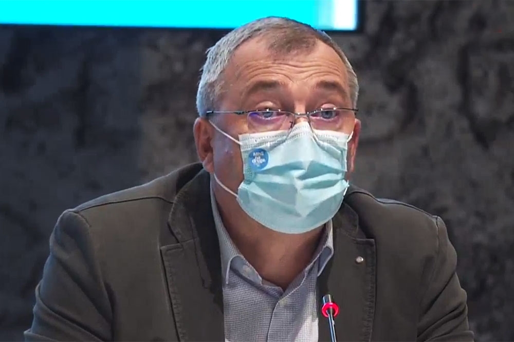 U posljednja 24 sata u Hrvatskoj  2494 nova slučaja zaraze, na respiratoru 246 pacijenata, preminula 51 osoba