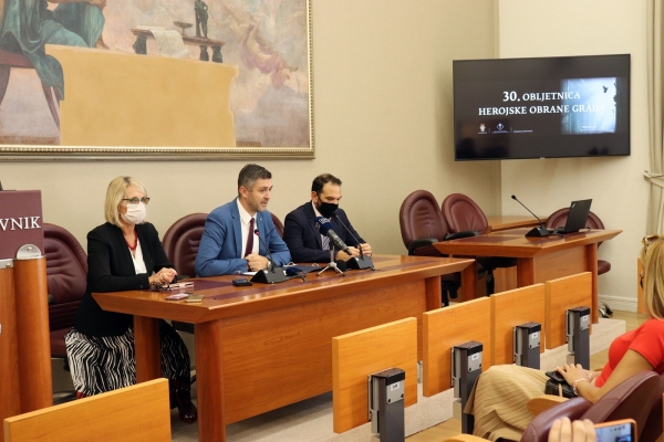 Predstavljen program obilježavanja 30. obljetnice herojske obrane Grada