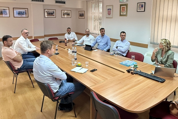 Načelnik Miloslavić i pročelnik Meki&scaron;ić održali radni sastanak s predstavnicima uprave Vodovoda