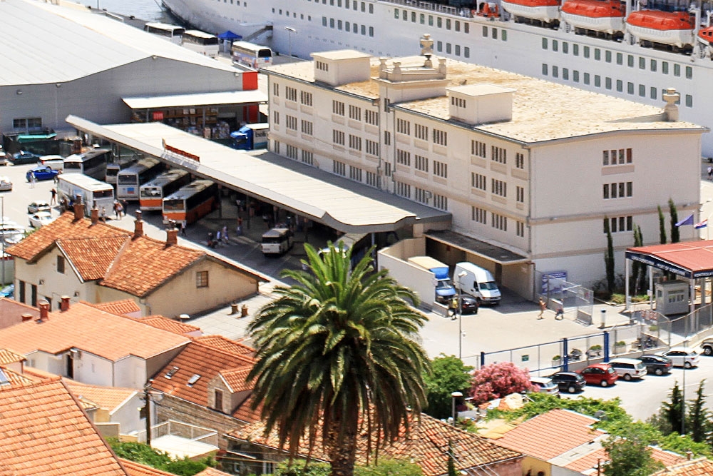 Obavijest iz Libertasa; Autobusni kolodvor počinje s radom, prvi polazak iz Dubrovnika na liniji za Zagreb