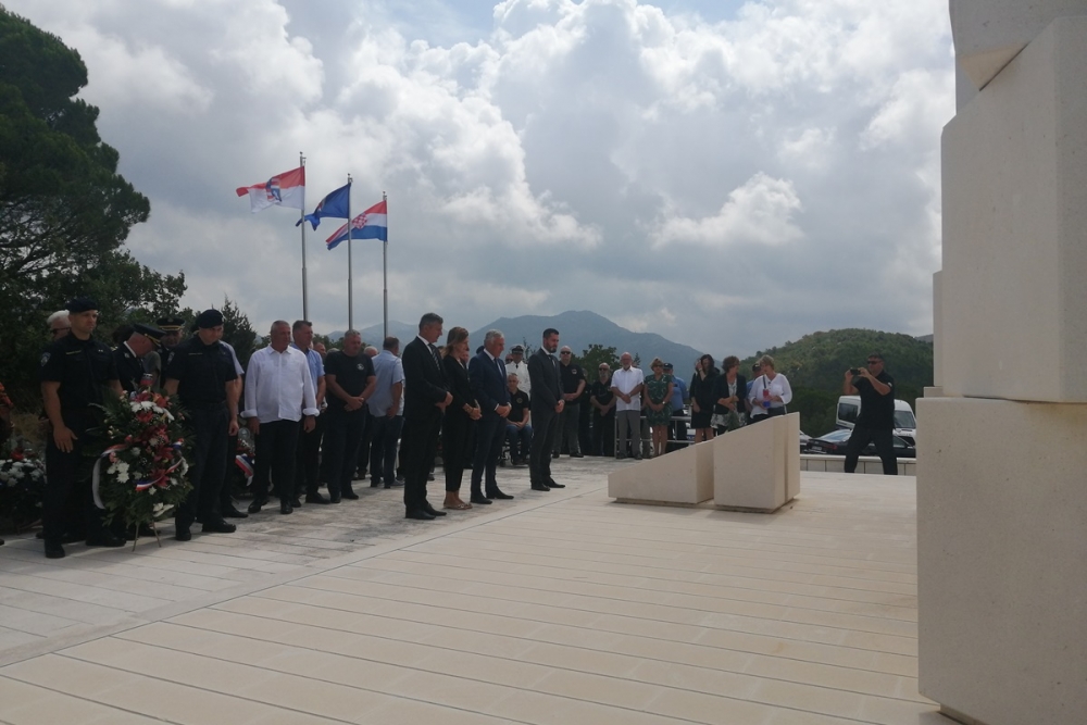 Kod Spomenika pobjedi na Vjetrenom mlinu u Stupi obilježen Dan pobjede i domovinske zahvalnosti, Dan hrvatskih branitelja