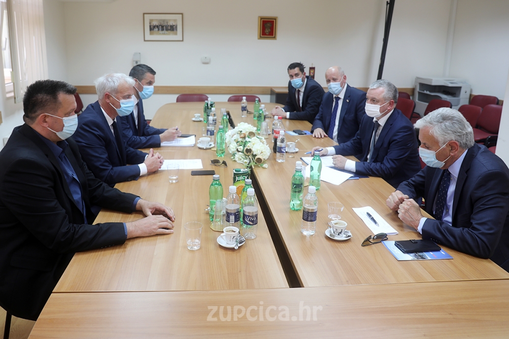 Ministar Horvat u Općini; Tema sastanka dodjela Državnog zemlji&scaron;ta, turistički kompleks i Auto kamp Kupari